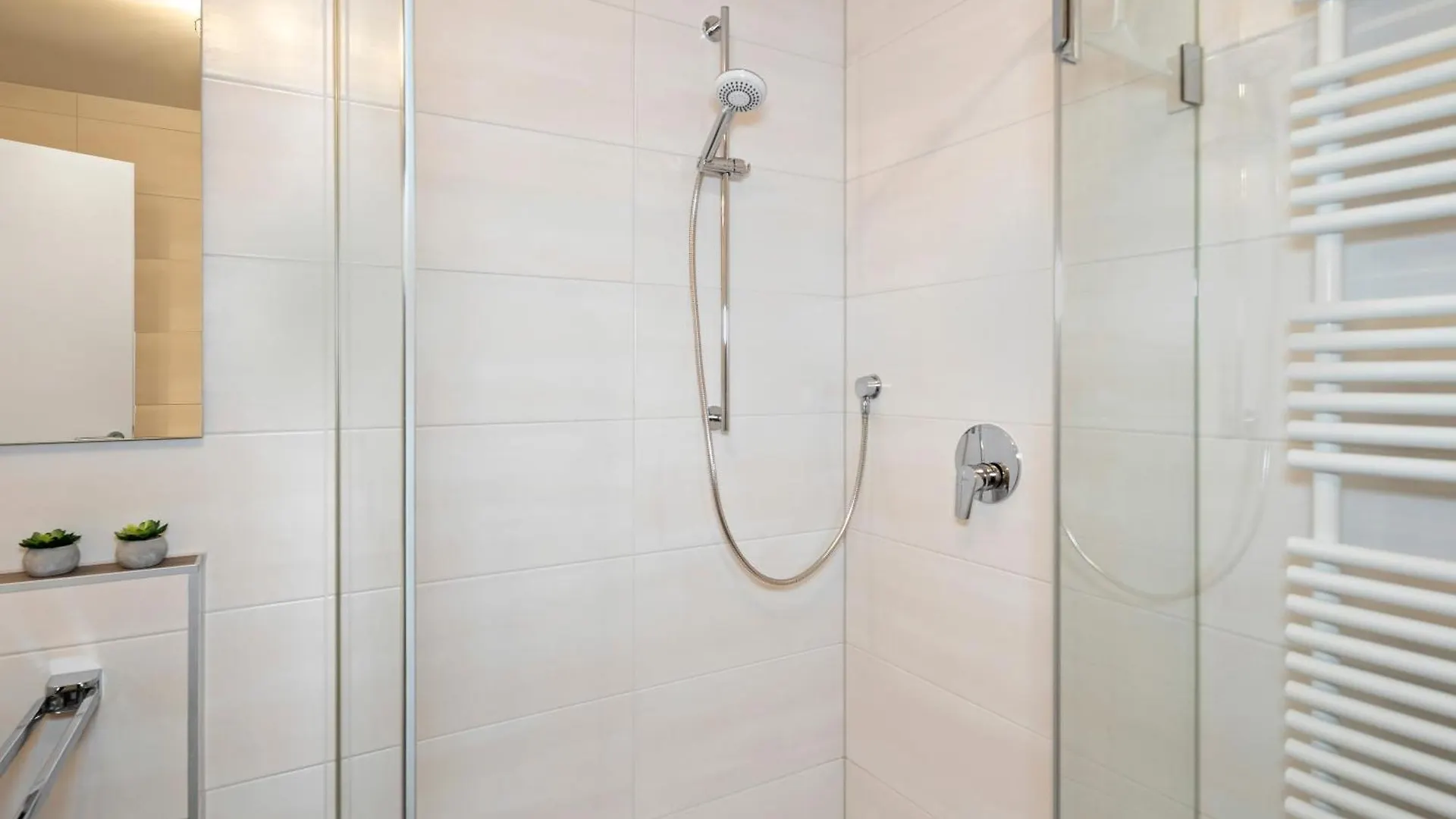 דירה נוימרקט אין דר אוברפפלץ Nexstay Studio Mit Terrasse & Parkplatz Fuer 4