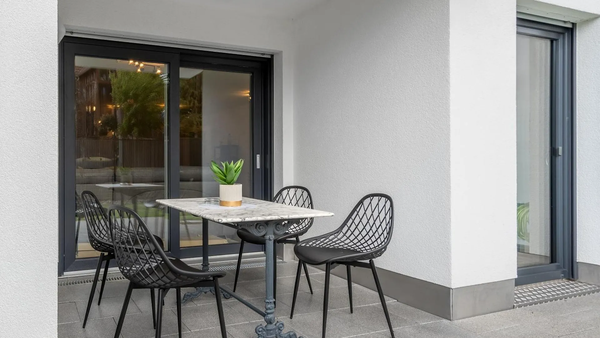 נוימרקט אין דר אוברפפלץ Nexstay Studio Mit Terrasse & Parkplatz Fuer 4 0*, נוימרקט אין דר אוברפפלץ